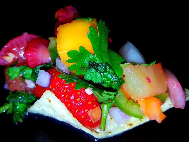 Easy Steps to Make Recipe Mike's Spicy Fruity Salsa that is Awesome, Can Spoil the Tongue}