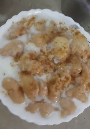 A picture of Meethey dahi phulki.