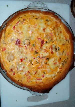 Una foto de Quiche de pollo con verduras