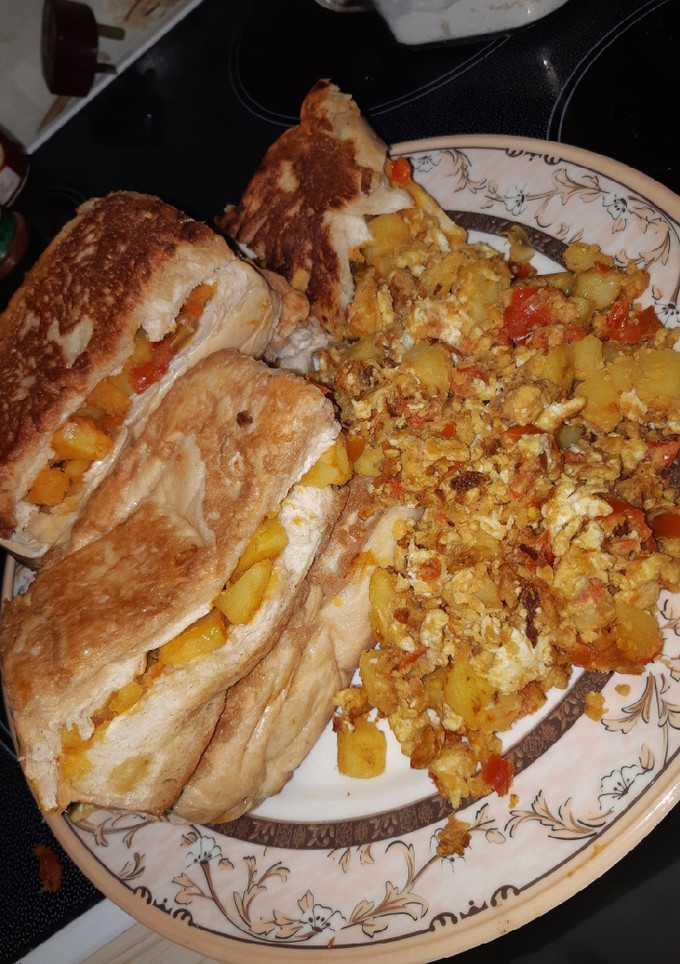 A picture of Stuffed Bread.