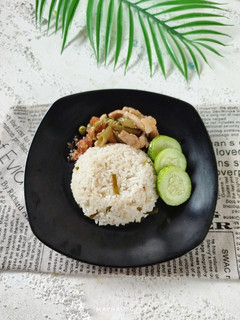 Foto resep Nasi Daun Jeruk Rice Cooker