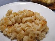 Una foto de mac and cheese