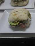 Panecillos con jamón y queso