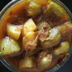 A picture of Parwal potato curry.