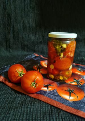 عکسی از دستور کنسرو گوجه فرنگی درسته