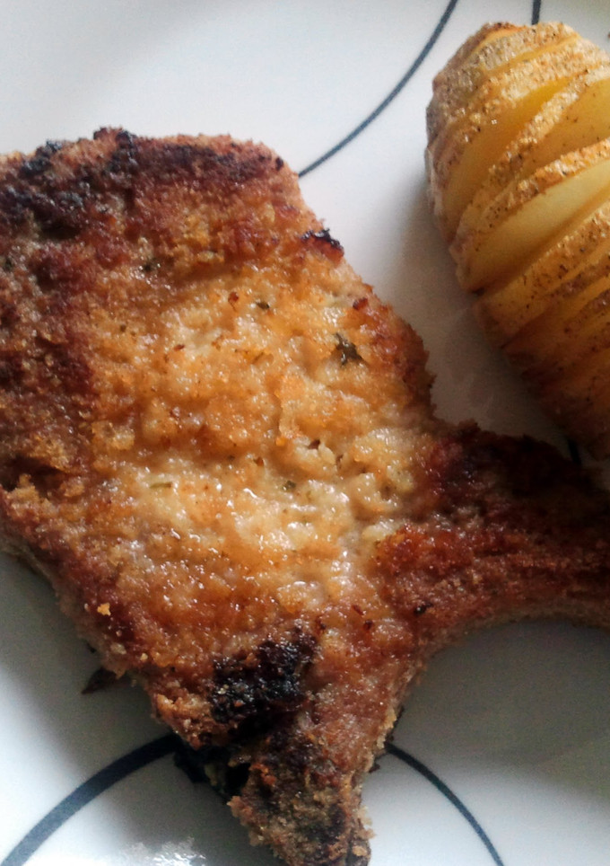 A picture of Breaded pork chops.