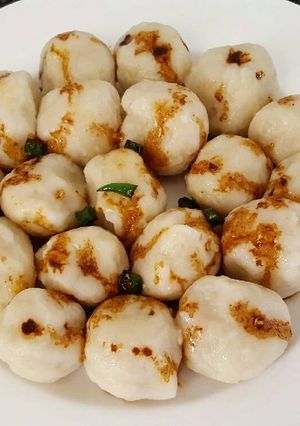 A picture of Chewy potato ball.