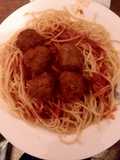 Garlic Spaghetti and meatballs