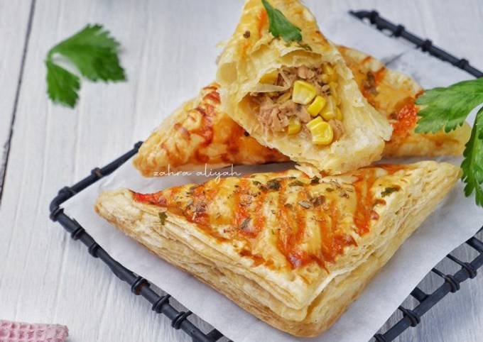 Resep Tuna Puff Pastry Oleh Zahra Aliyah Cookpad