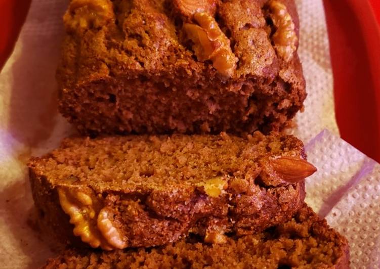Queque de plátano / avena con frutos secos