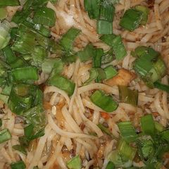 A picture of Chicken chowmein.