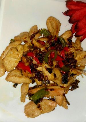 A picture of Chicken breast stir fry.