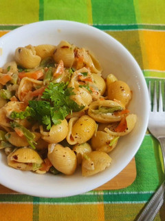 A picture of Veggie Mayo Shell Pasta.