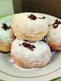 9. Bomboloni a.k.a #Donat Buntu atau #Donat Isi
