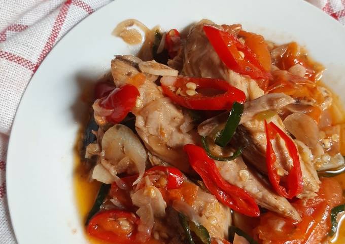 Resep 45. Tumis Tongkol Pedas Anti Gagal