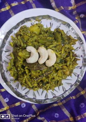 A picture of Hyderabadi Biryani.