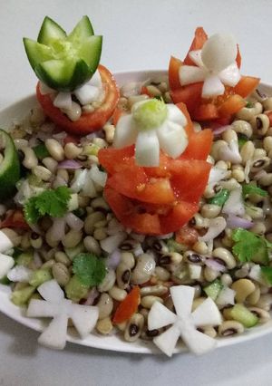 A picture of Lobia veg salad (Black eyed pea salad).