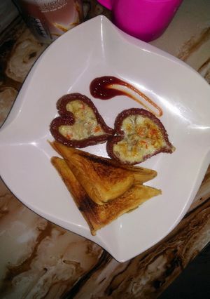 A picture of Eggs in Sausage.
