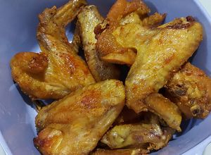 Foto resep Sayam Ayam Goreng a.k.a Fried Chicken Wings simpleeee