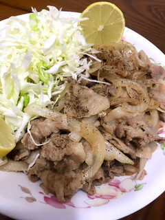 日式薑燒豬肉 的食譜成品照片