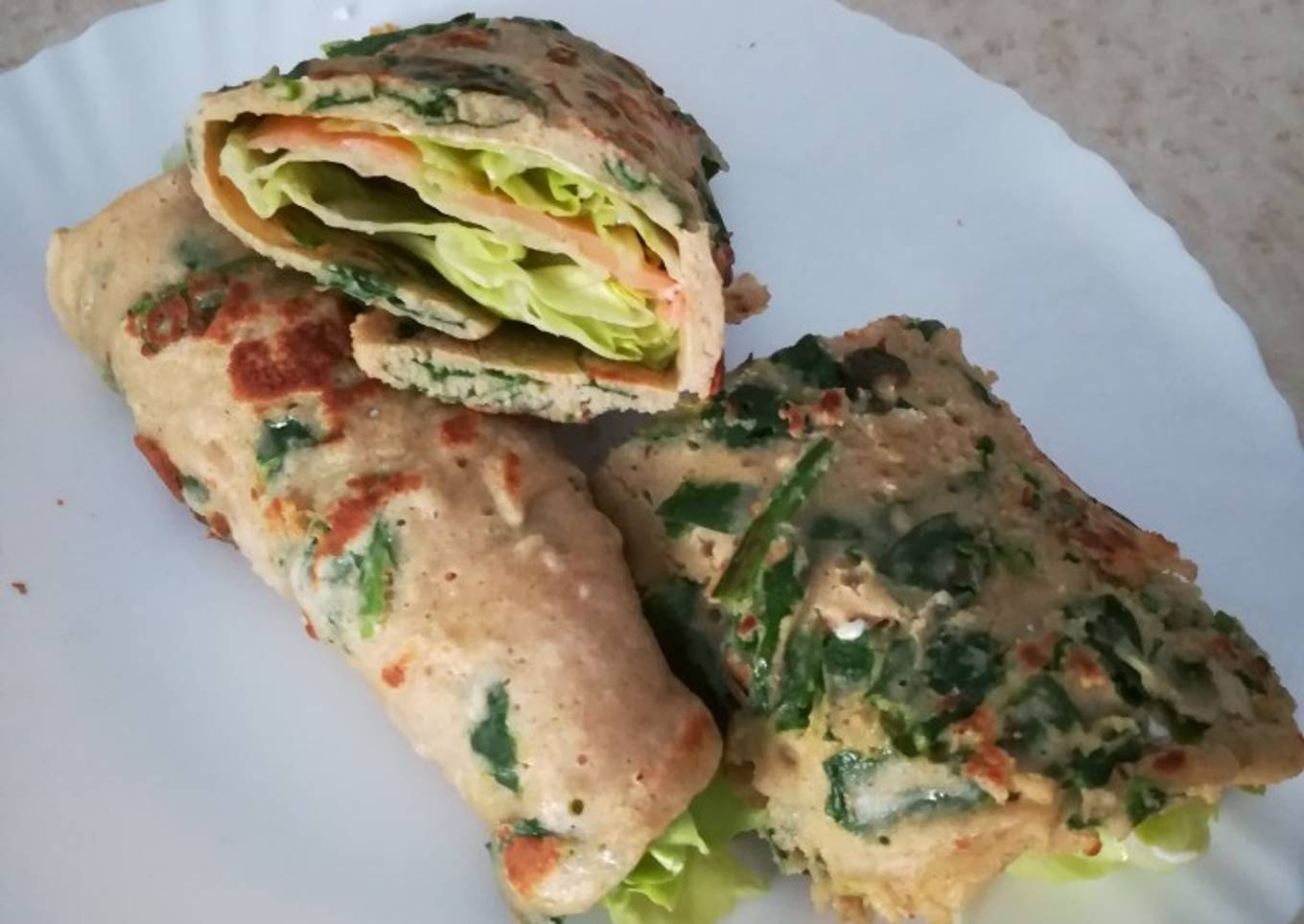 Crêpes de avena y espinacas con salmón