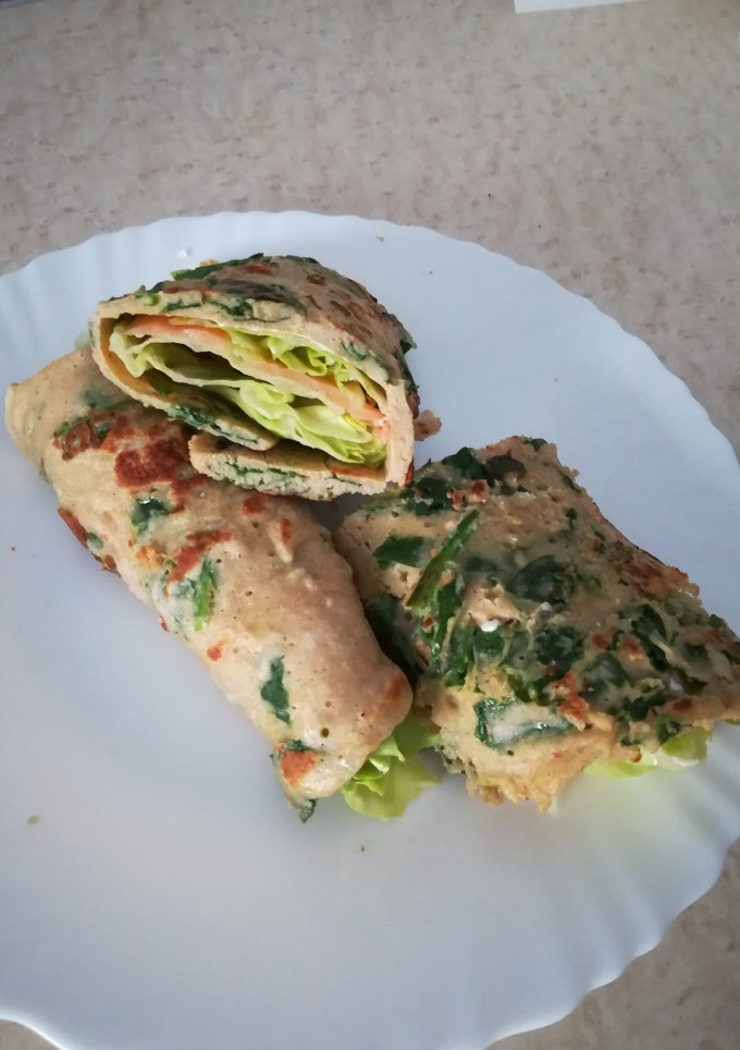 Una foto de Crêpes de avena y espinacas con salmón