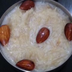 A picture of Vermicilli kheer(seviyan).