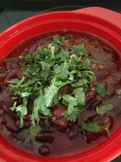 રાજમા મસાલા (Rajma masala recipe in Gujarati) રેસીપી મુખ્ય ફોટો