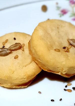 Una foto de Escones de queso, con cereales
