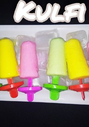 कुल्फी (Kulfi recipe in hindi) रेसिपी मुख्य फोटो