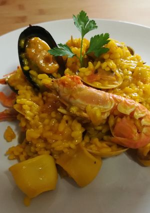 A picture of Seafood Paella.