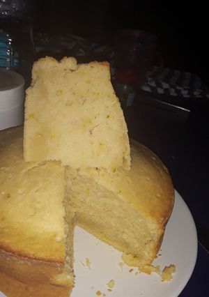 A picture of Lemon Cake.