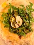 Burrata com Molho Pesto e Rúcula