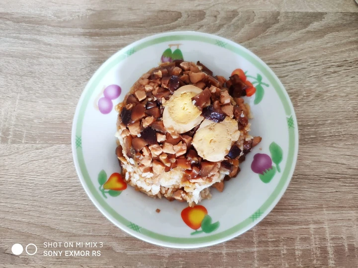 Langkah Mudah untuk Menyiapkan Resep  Nasi tim ayam kecap jamur sederhana yang Bikin Ngiler, Bisa Manjain Lidah