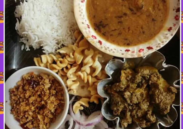 Recipe of Delicious Sour pulse rice fried beef and coconut chutney(khatti daal Chawal)