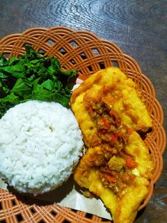 Foto resep Telur Dadar Geprek