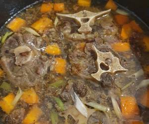 Resep Terbaik Sop Buntut Paling Enak