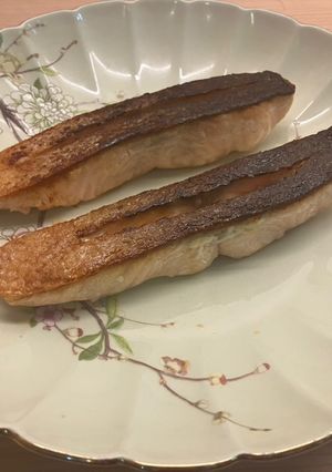 鮭魚菲力（輪切鮭魚） 的食譜成品照片