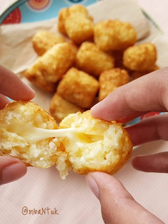 Foto resep Yucca Tots (Singkong Goreng Keju isi Mozarella)