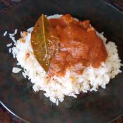 Una foto de Arroz con tuco y carne
