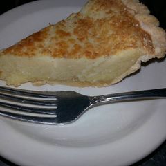 A picture of Old-fashioned Buttermilk Pie.