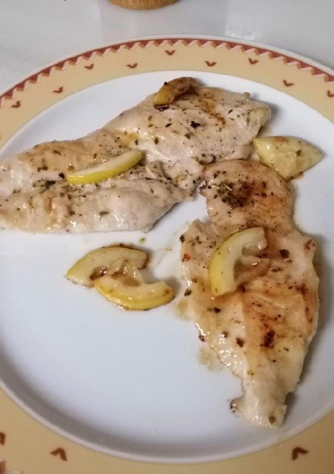 Una foto de Pechuga al toque de limón 🍋
