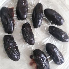 A picture of Chocolate dates.