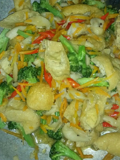 Foto resep Tumis Brokoli Jamur Wortel & Tahu