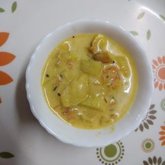 A picture of Andhra style aloo curry.