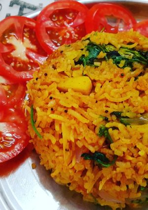 A picture of Namkeen rice.