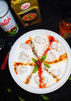 A picture of Dahi phulki.