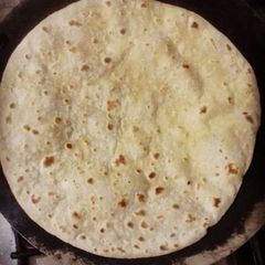Chapati (روٹی) A picture of Chapati (روٹی).