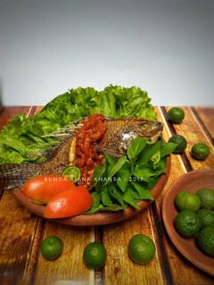 Foto resep Mujair bumbu kuning sambal limau