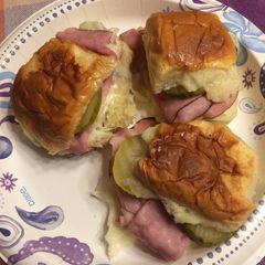 A picture of Cuban Sliders.
